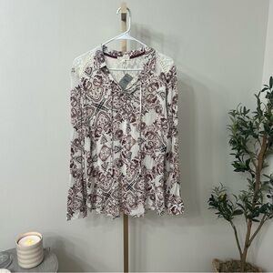 Chic Coco + Jaimeson Paisley Lace Women's Blouse
